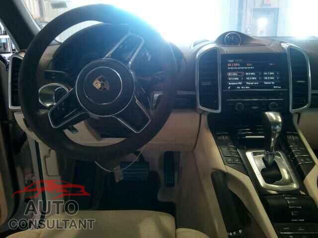 PORSCHE CAYENNE 2016 - WP1AE2A25GLA59604