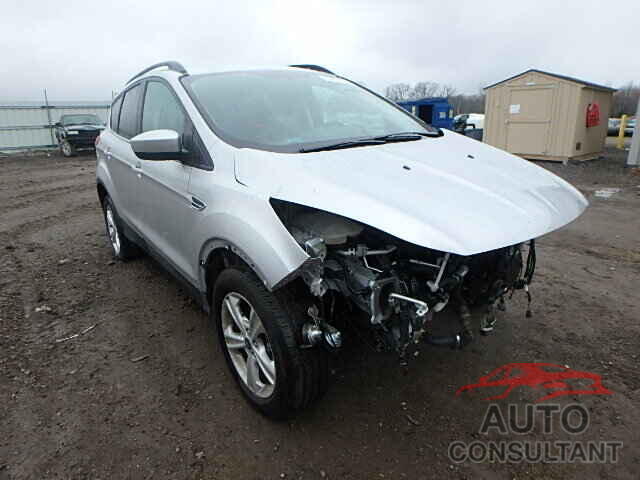 FORD ESCAPE 2015 - 1FMCU9G99FUA23817