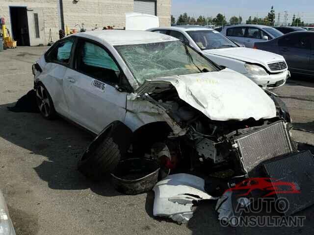 VOLKSWAGEN GTI 2015 - 3VWYT7AUXFM040478
