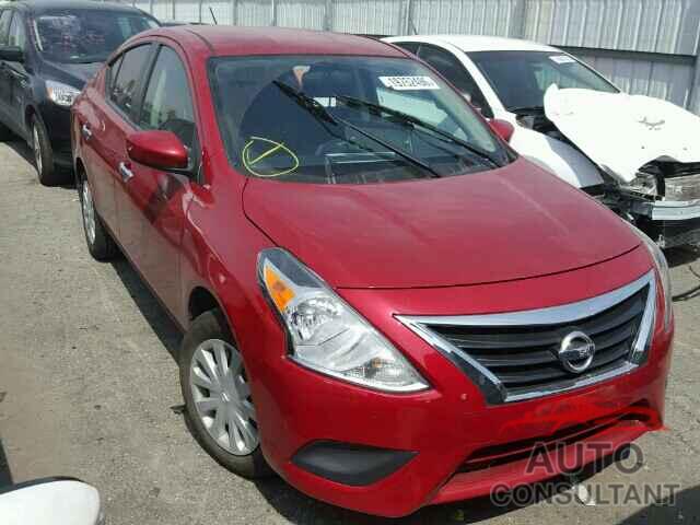 NISSAN VERSA 2015 - 3N1CN7AP9FL851960
