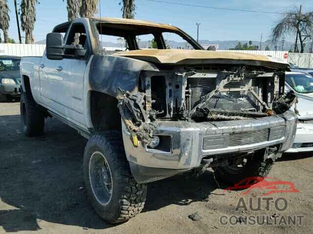 CHEVROLET SILVERADO 2015 - 1GC1KWE88FF165963