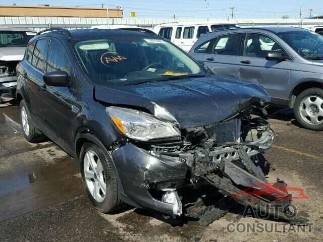 FORD ESCAPE 2015 - 1FMCU0GX5FUA43833
