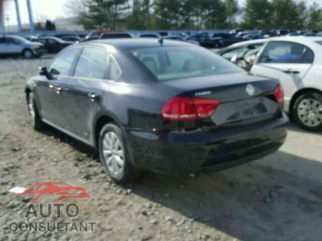 VOLKSWAGEN PASSAT 2015 - 1VWAT7A33FC070786