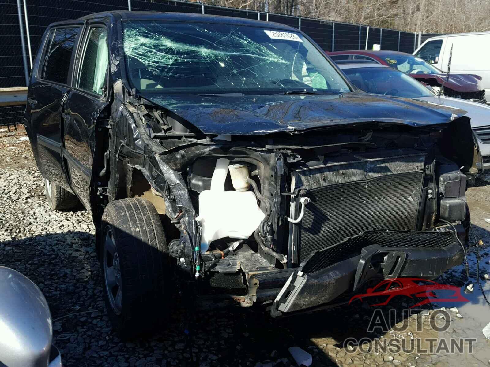 HONDA PILOT 2015 - 5FNYF3H25FB023602