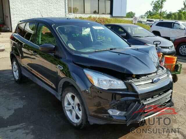 FORD ESCAPE 2015 - 1FMCU0G71FUA06844