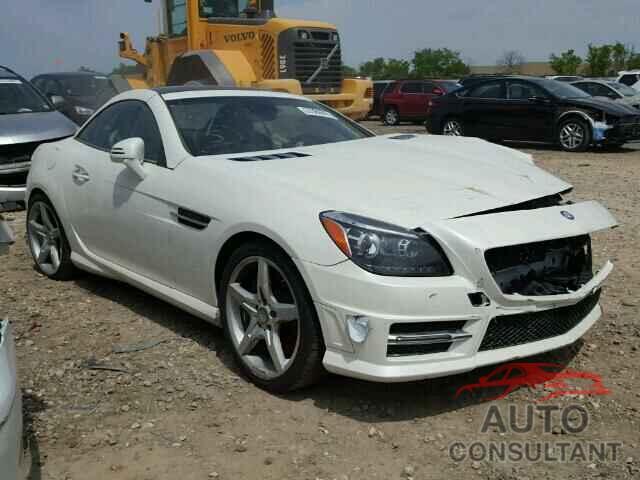 MERCEDES-BENZ SLK300 2016 - WDDPK3JA8GF123088