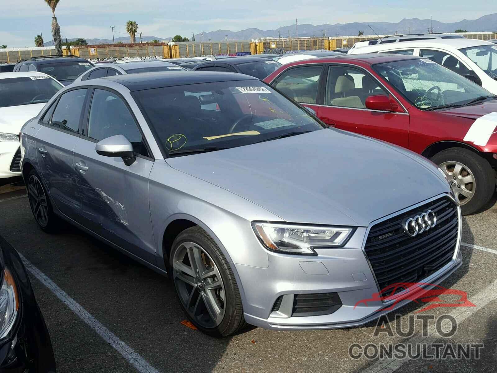 AUDI A3 2017 - WAUB8GFF8H1026497