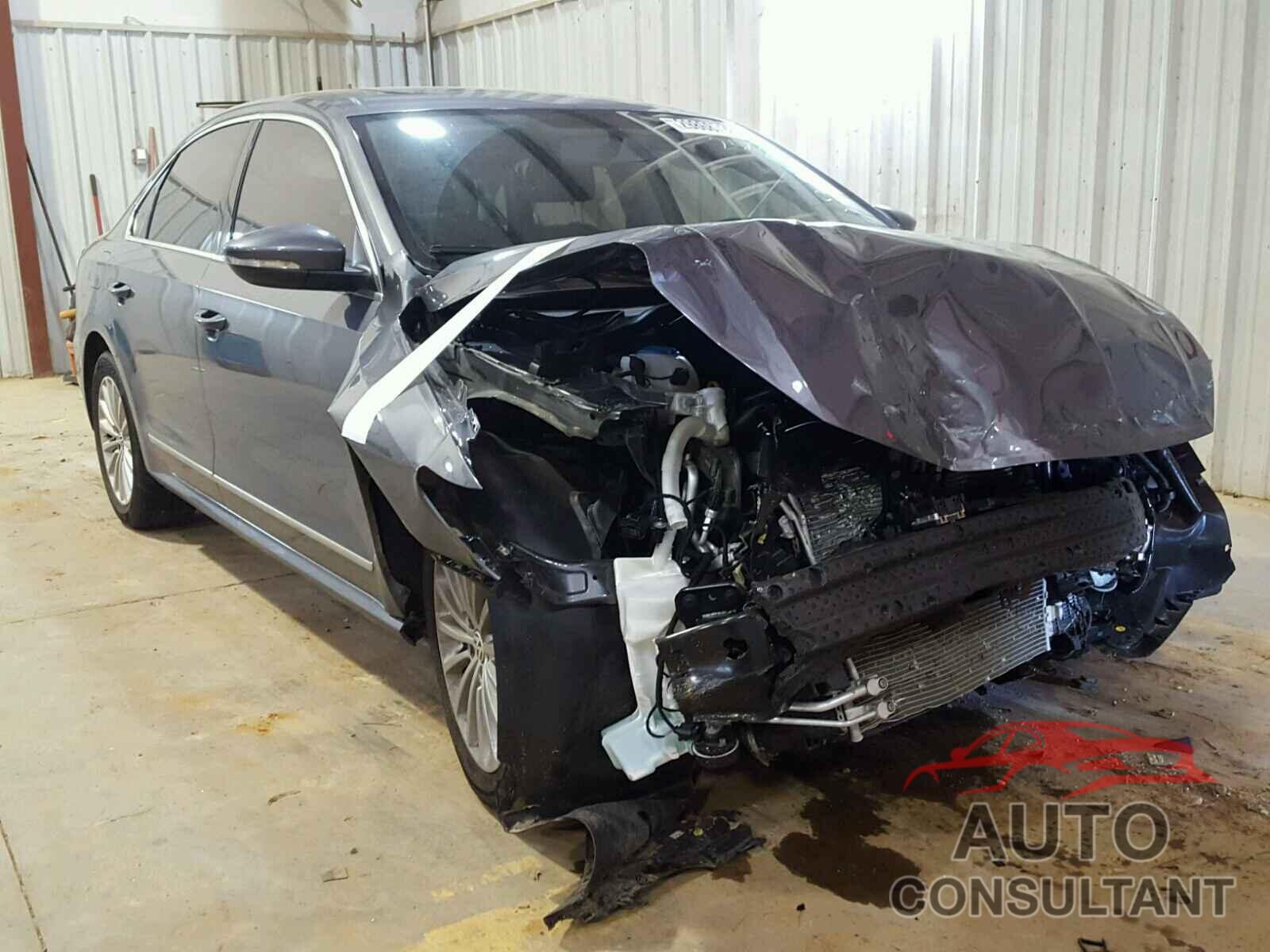 VOLKSWAGEN PASSAT 2017 - 1VWBT7A31HC072527