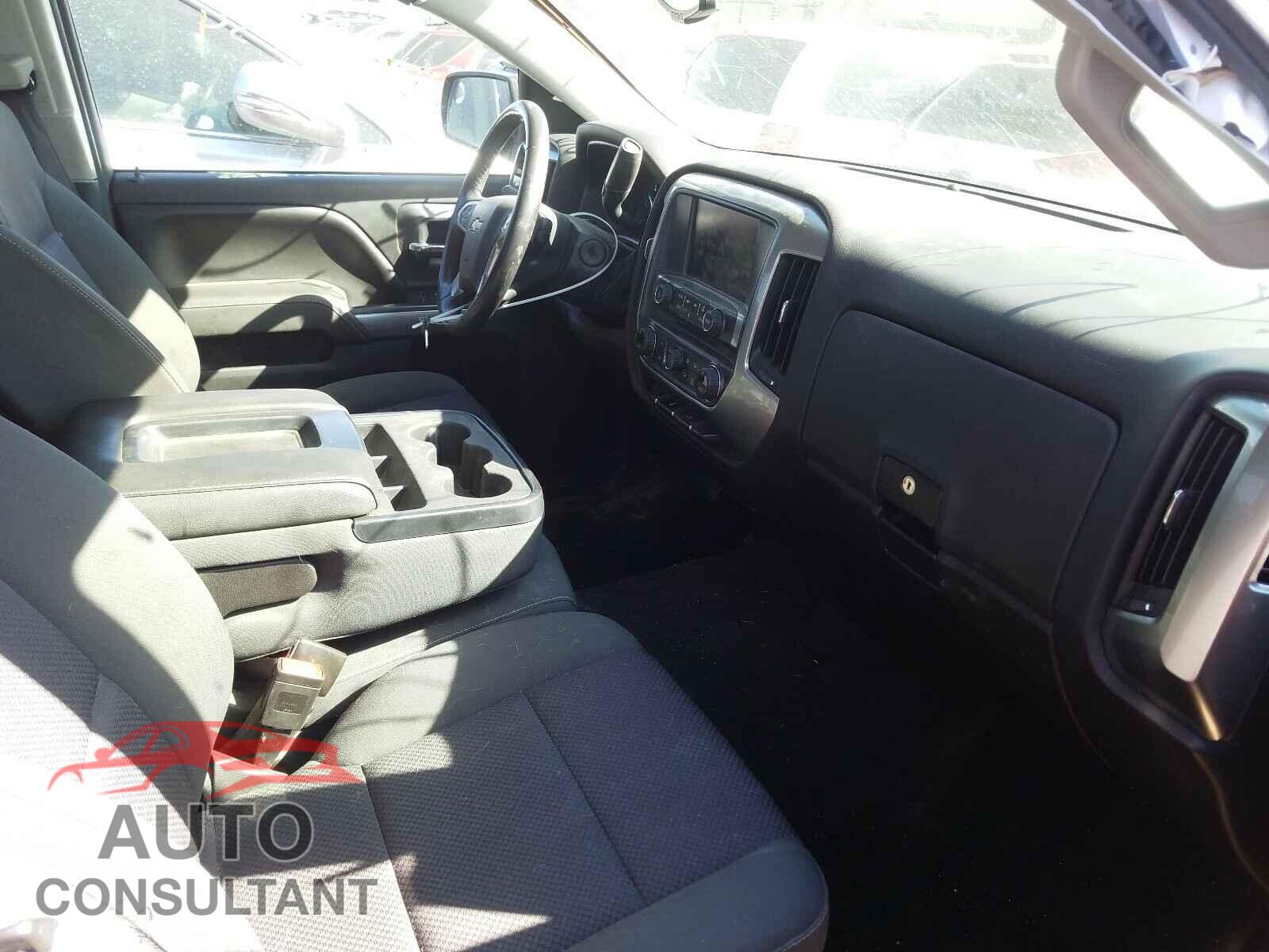 CHEVROLET SILVERADO 2015 - KL8CD6SA6MC738084