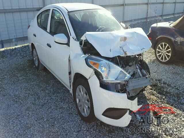 NISSAN VERSA 2017 - 3N1CN7AP0HL808742