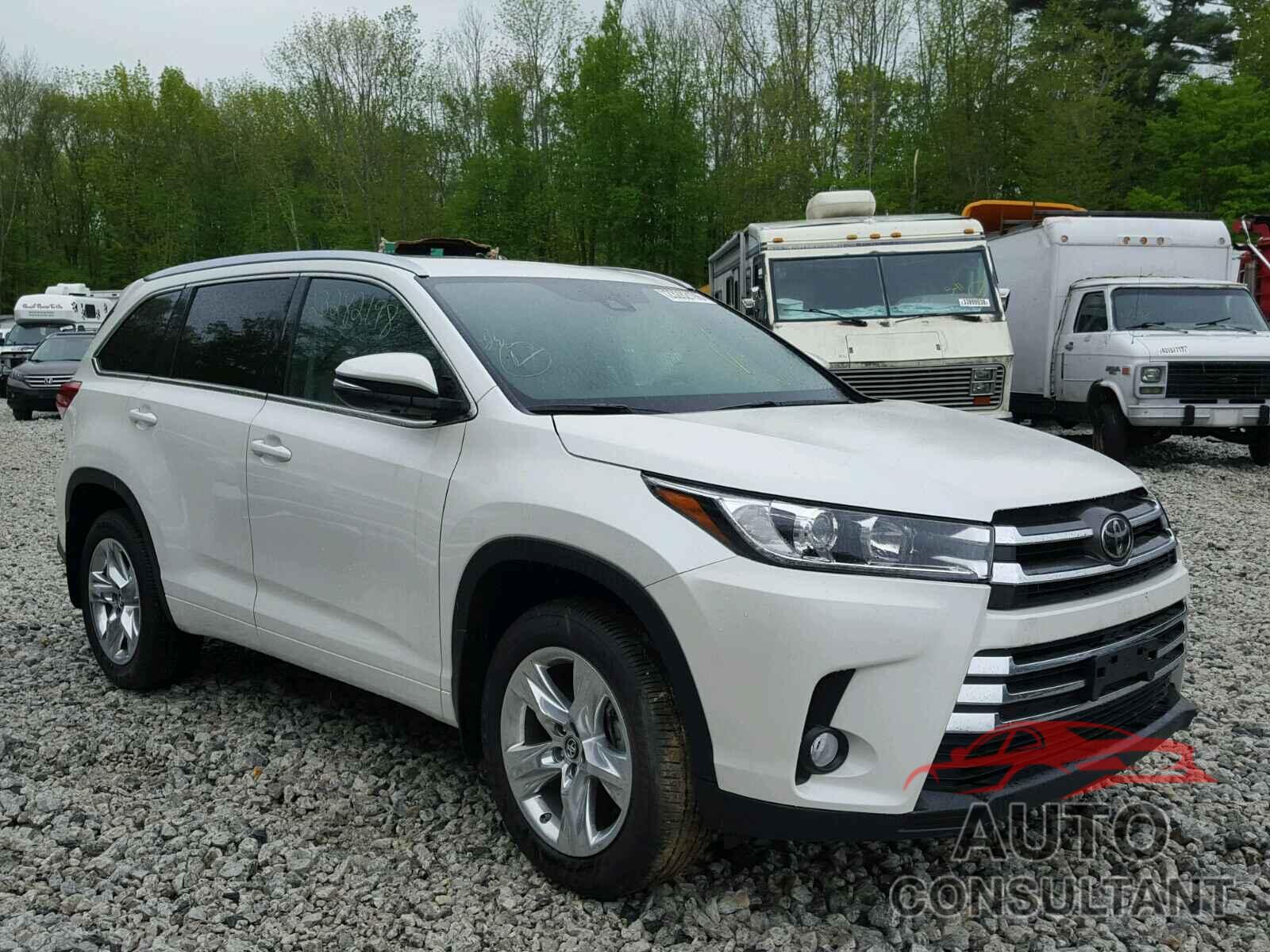 TOYOTA HIGHLANDER 2018 - 5TDDZRFH8JS499086