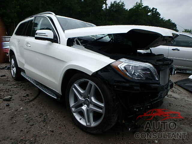 MERCEDES-BENZ GL550/63 2015 - 4JGDF7DE3FA551391