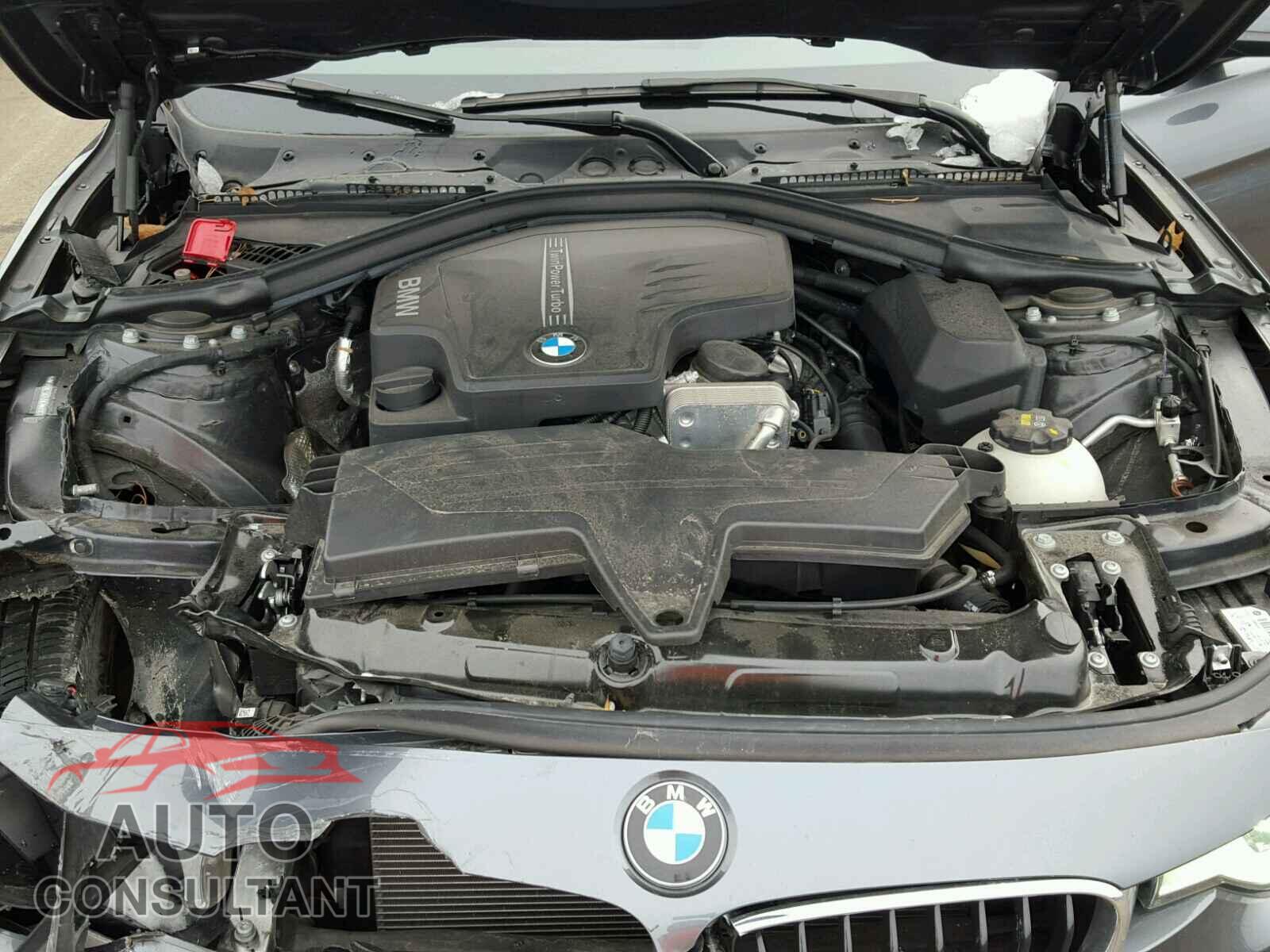 BMW 3 SERIES 2016 - WBA8E3G59GNU00723