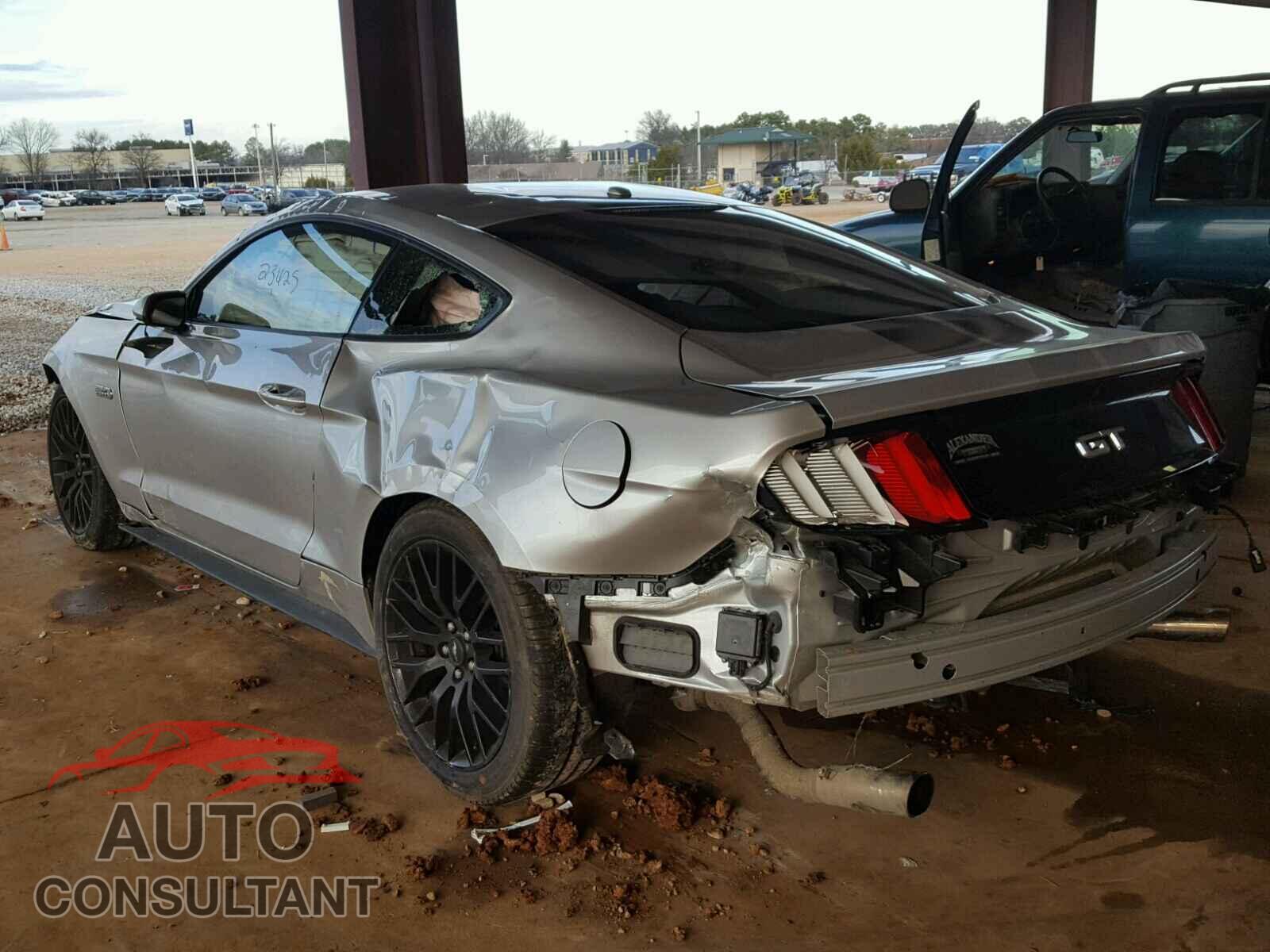 FORD MUSTANG 2016 - 1FA6P8CF3G5250999