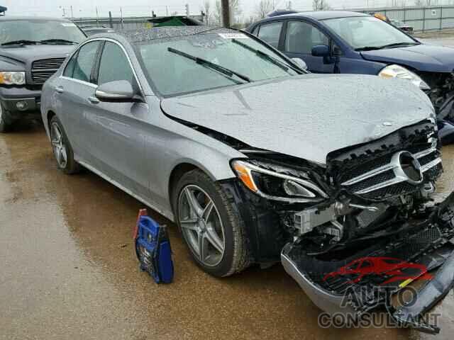 MERCEDES-BENZ C300 2015 - 55SWF4KB2FU011363
