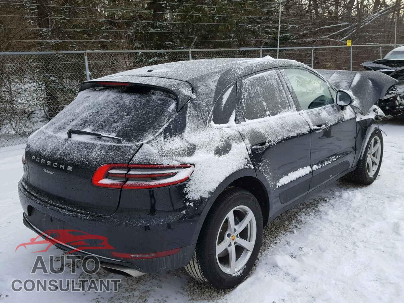 PORSCHE MACAN 2018 - WP1AA2A56JLB01338