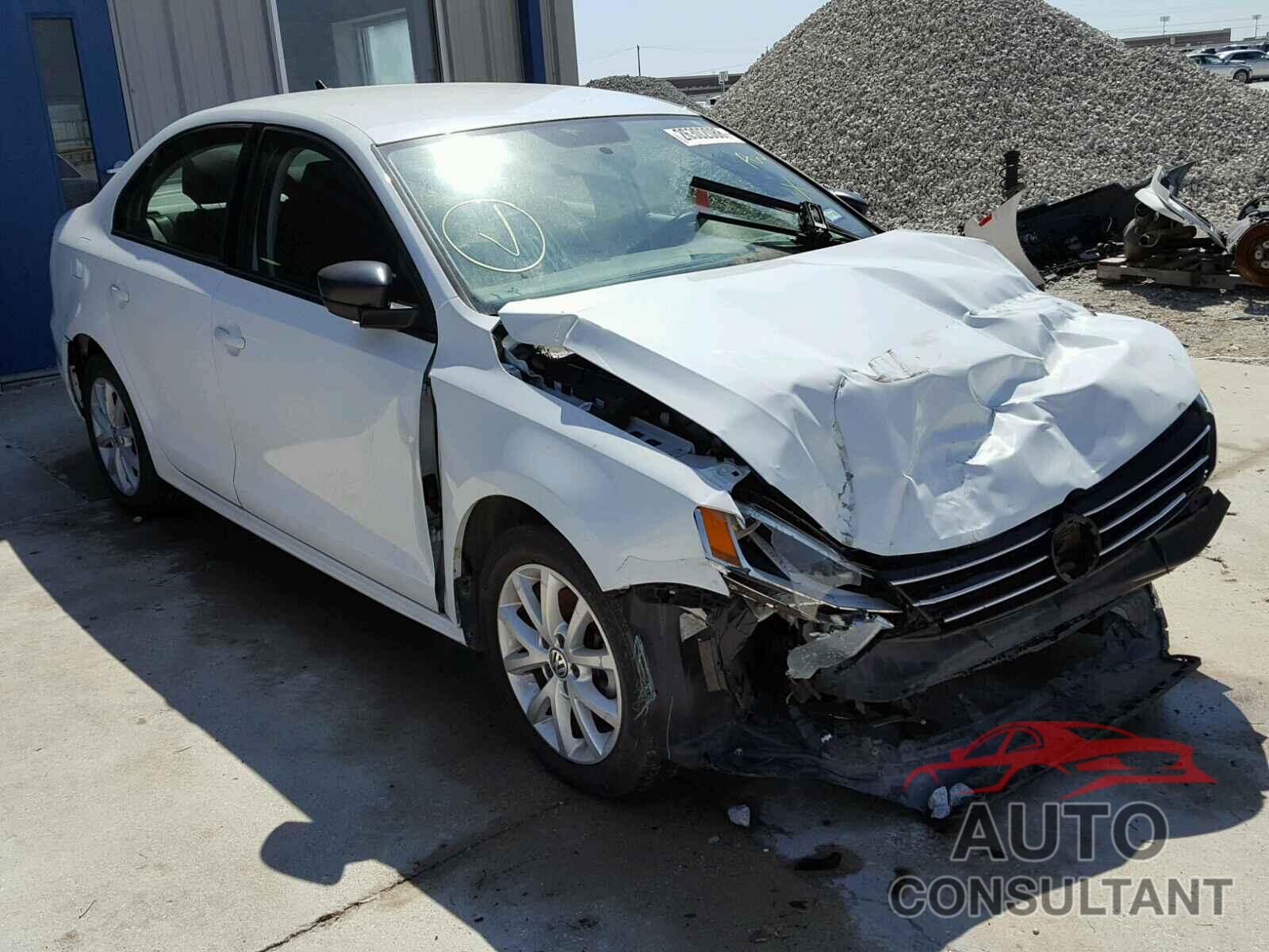 VOLKSWAGEN JETTA 2015 - 3VWD17AJ3FM238782