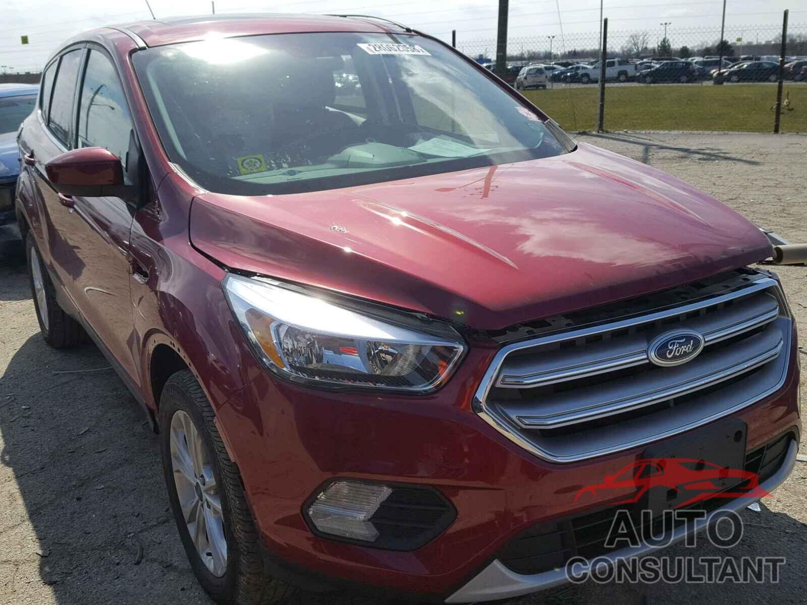 FORD ESCAPE 2017 - 1FMCU9G95HUB00850