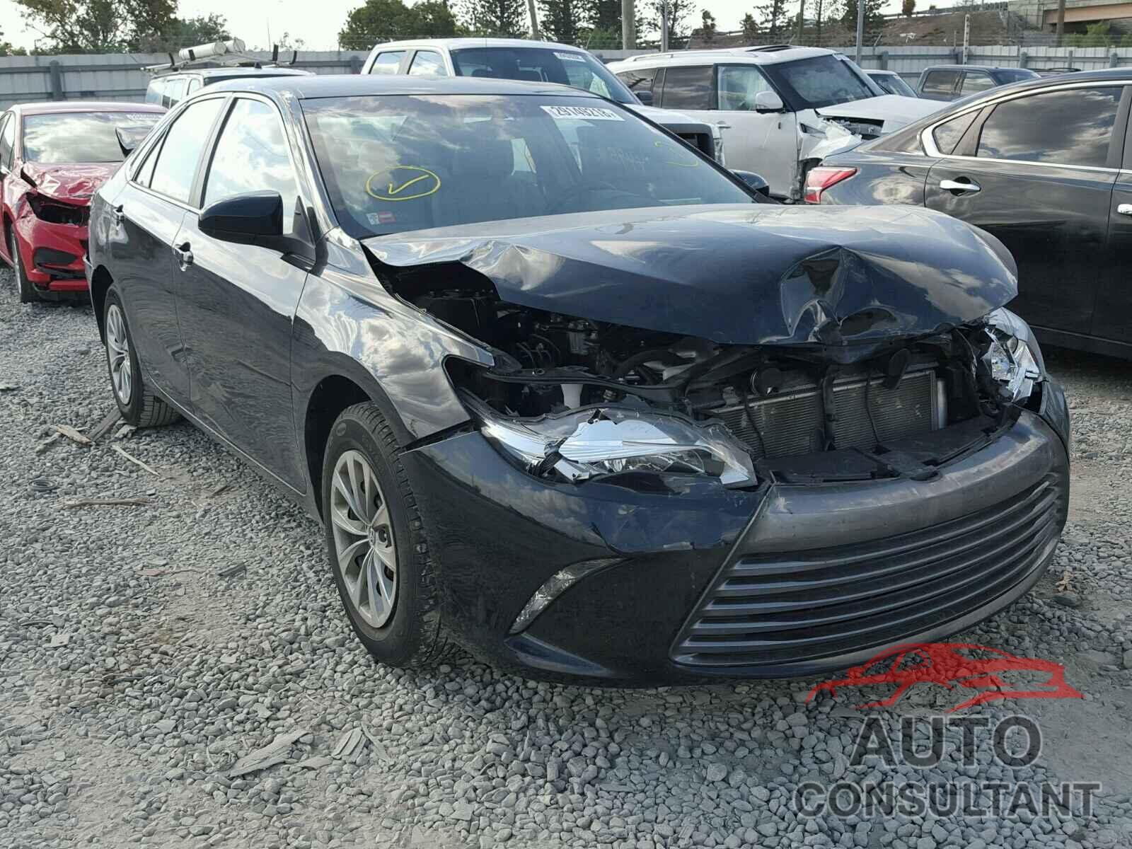 TOYOTA CAMRY 2016 - 4T1BF1FK0GU141591