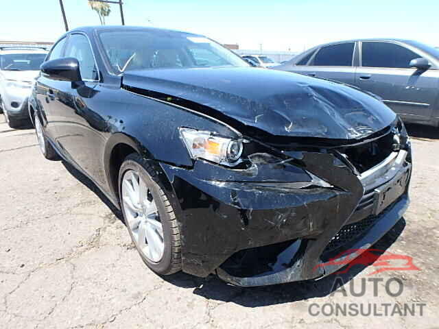 LEXUS IS250 2015 - JTHBF1D21F5069010