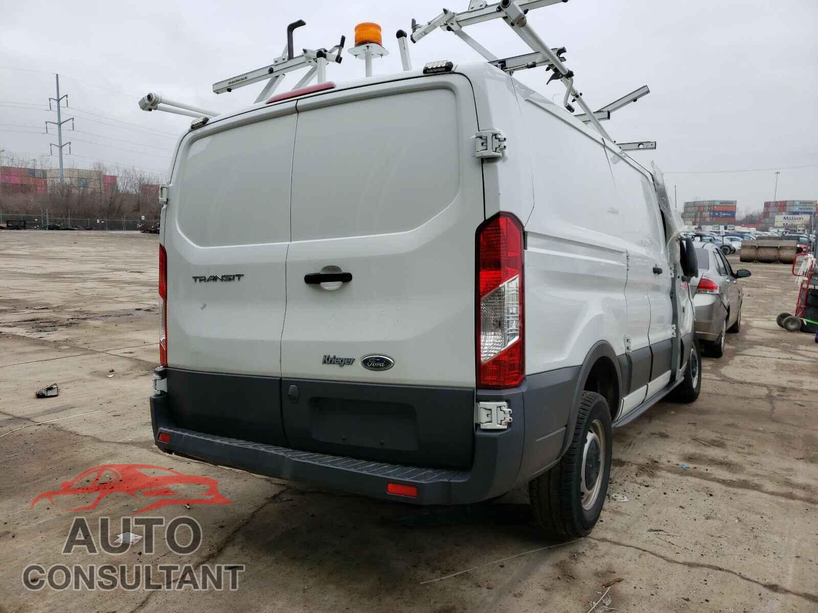 FORD TRANSIT CO 2017 - 1N4AL3AP3HC289934