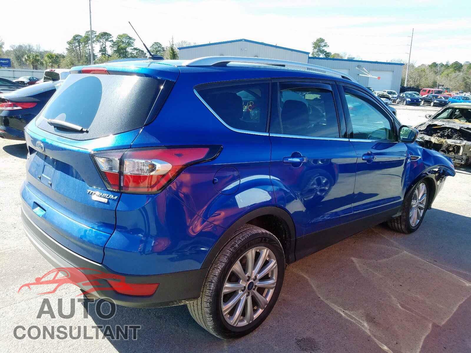 FORD ESCAPE 2017 - 1FMCU0JD9HUB73857