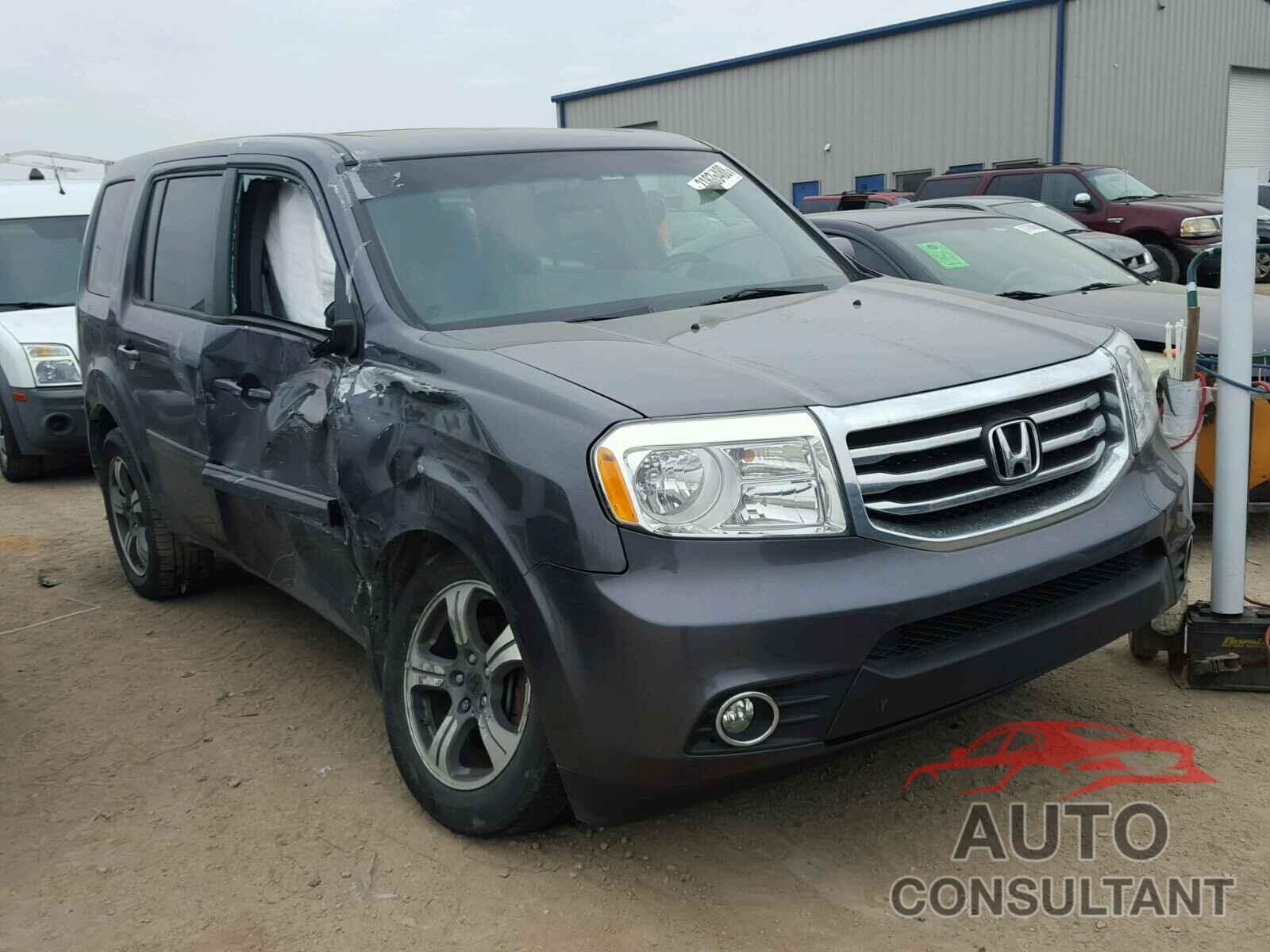 HONDA PILOT 2015 - 5FNYF4H32FB017108