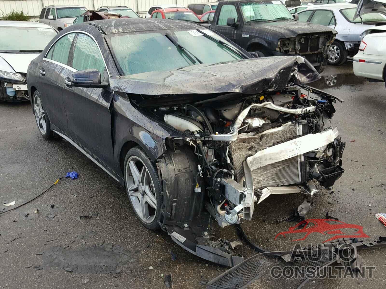 MERCEDES-BENZ CLA 250 2015 - WDDSJ4EB8FN202898