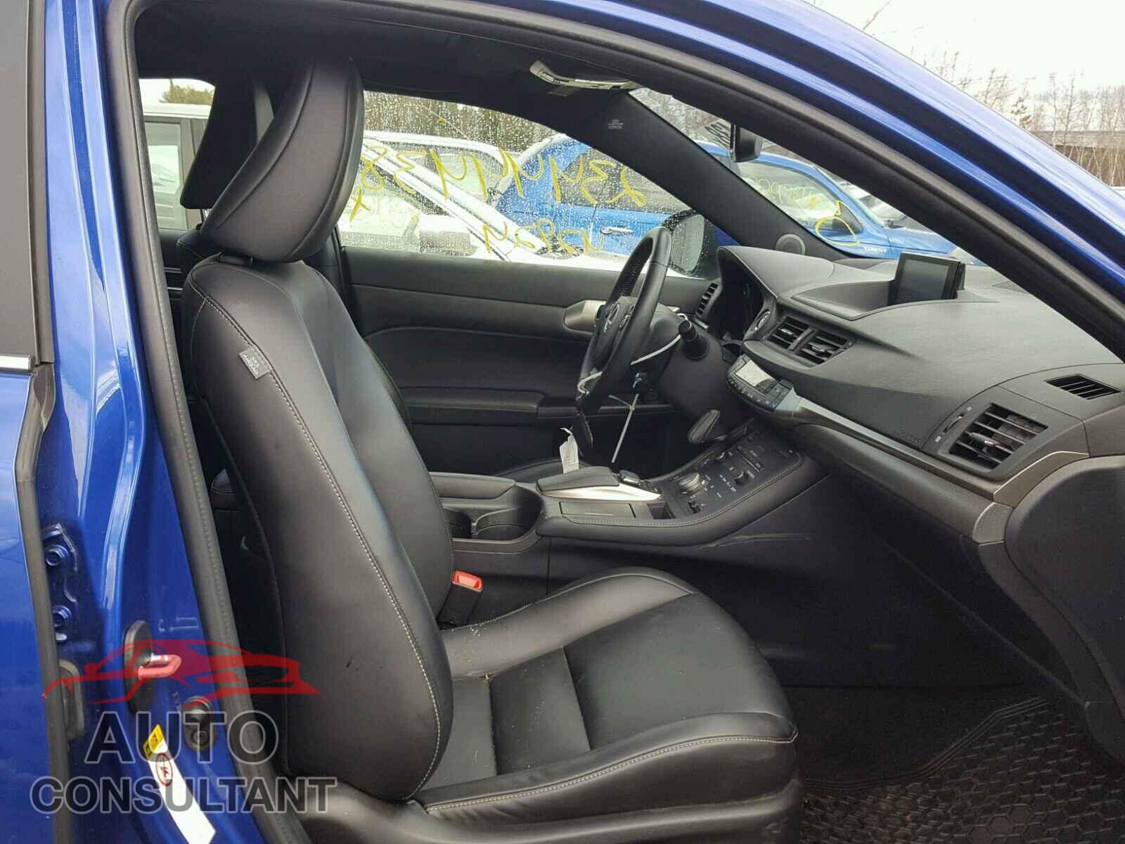 LEXUS CT 200 2015 - JTHKD5BH7F2216081
