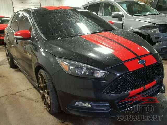 FORD FOCUS 2015 - 1FADP3L96FL325080