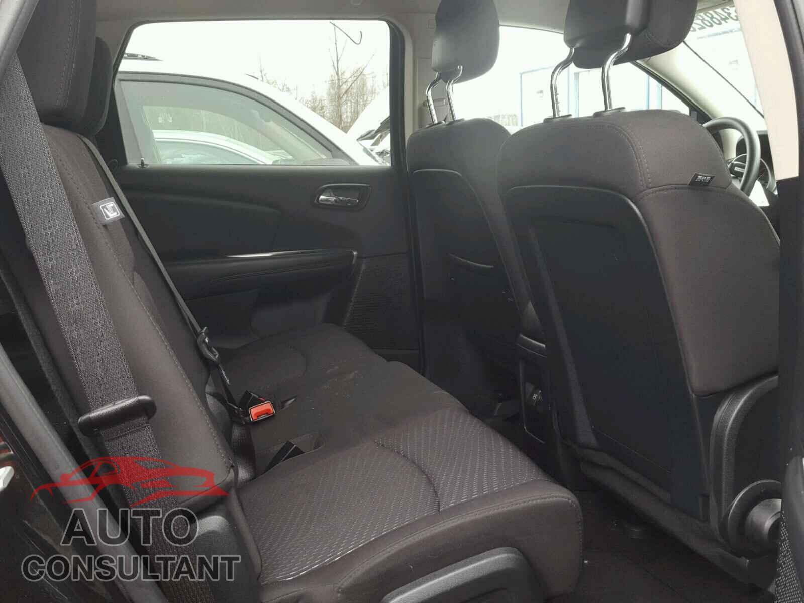 DODGE JOURNEY 2017 - 3C4PDCBG6HT526811
