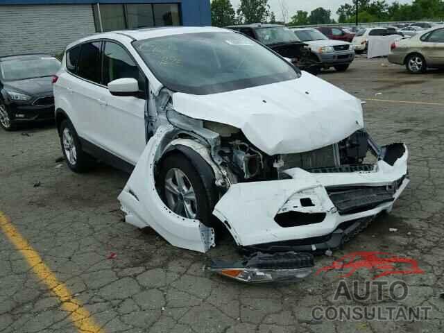 FORD ESCAPE 2015 - 1FMCU0G77FUB11744