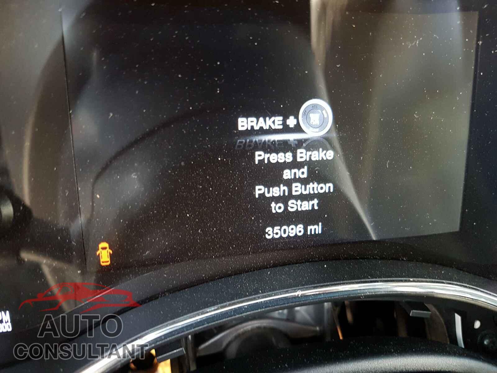 DODGE DURANGO 2018 - 1C4RDHAG1JC114739