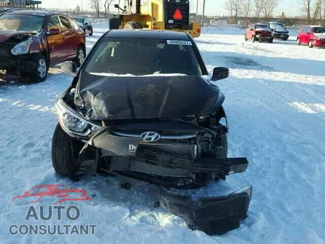 HYUNDAI ACCENT 2017 - KMHCT5AE2HU303521