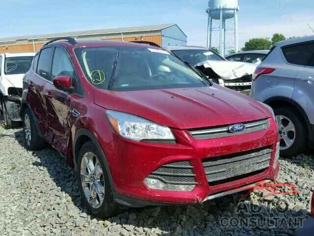 FORD ESCAPE 2015 - 1FMCU9GX5FUA72558