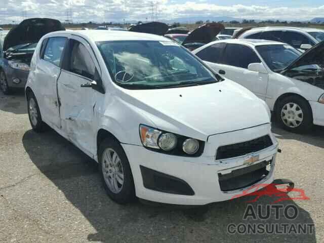 CHEVROLET SONIC 2015 - 1G1JC6SHXF4194273