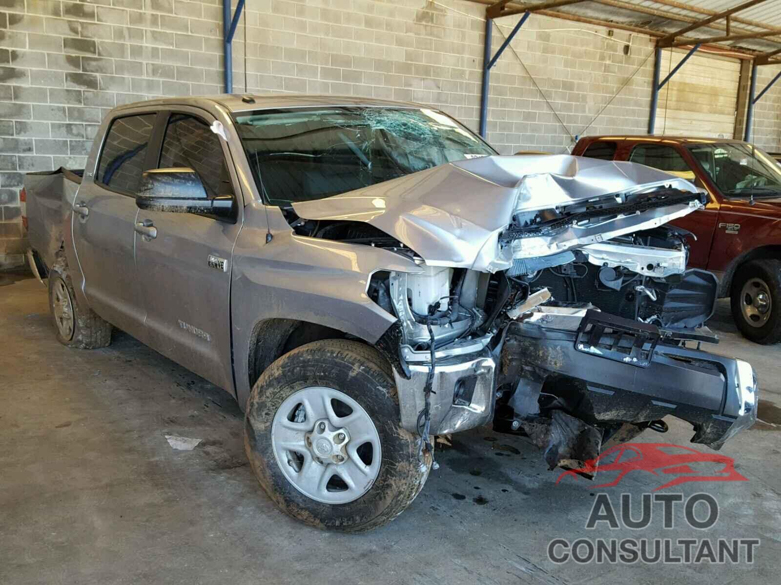 TOYOTA TUNDRA 2016 - 5TFDW5F14GX571876