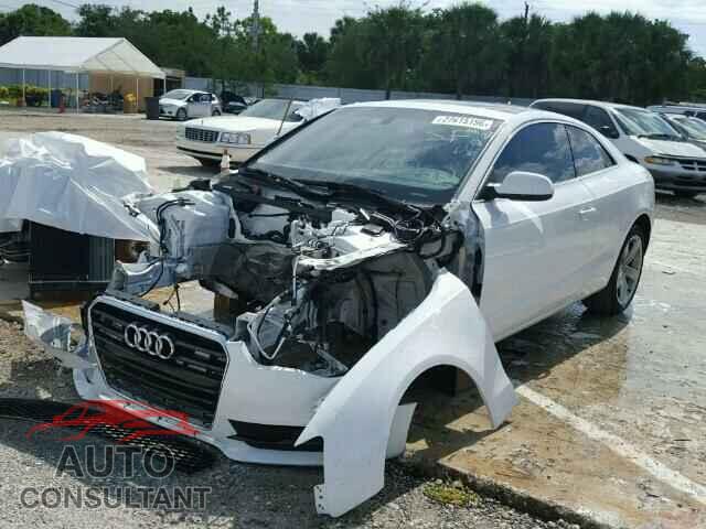 AUDI A5 2015 - WAUCFAFR4FA050990