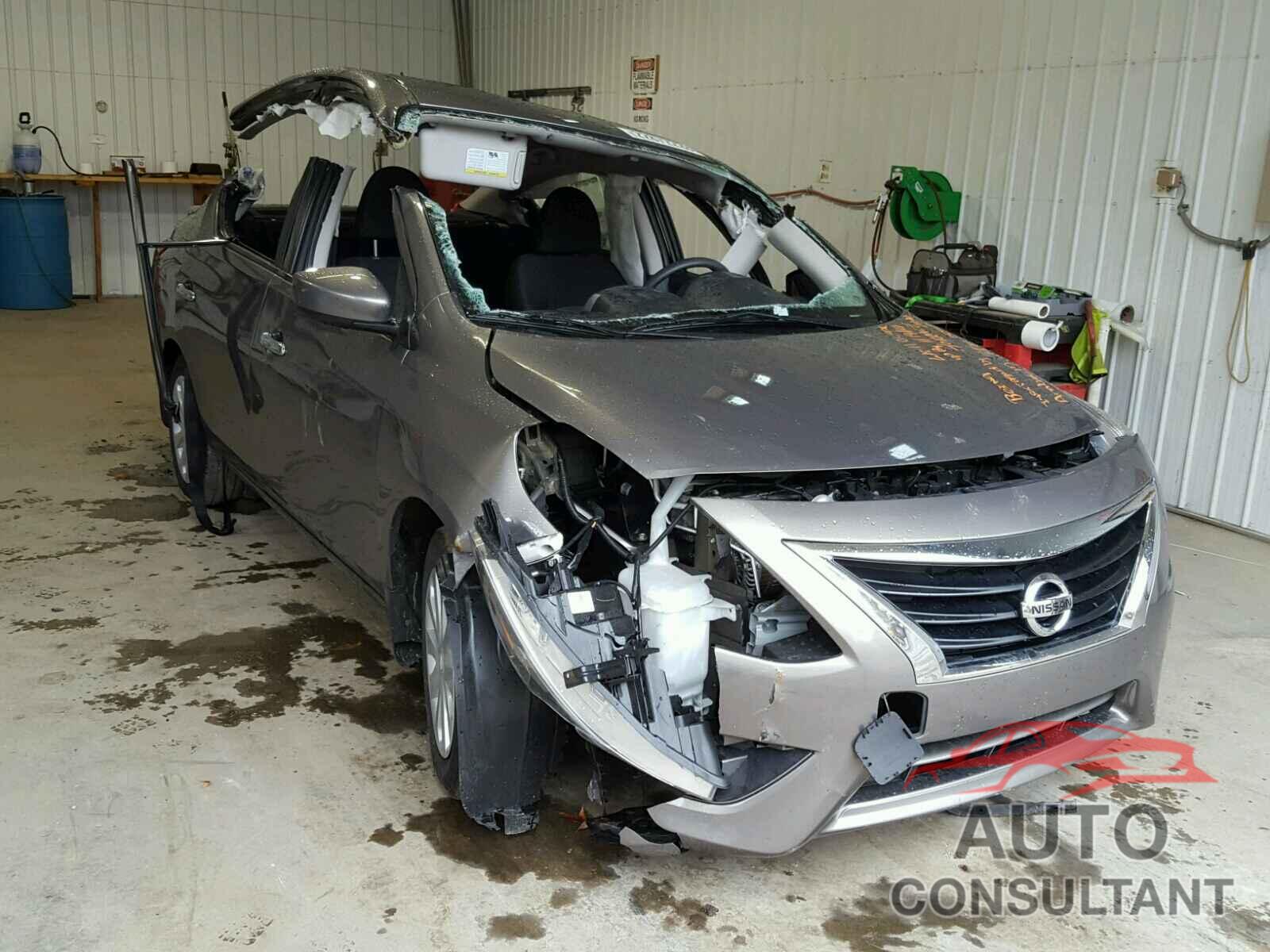 NISSAN VERSA 2017 - 3N1CN7AP2HL811478