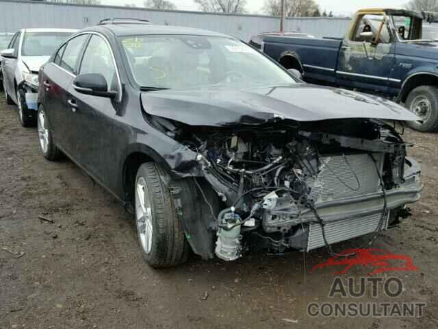 VOLVO S60 2015 - YV1612TM3F2338968