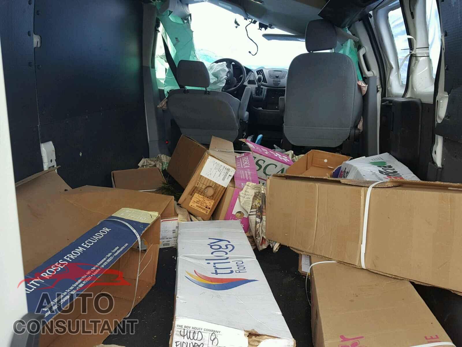 FORD TRANSIT CO 2017 - 1FTYE1ZM1HKA35193
