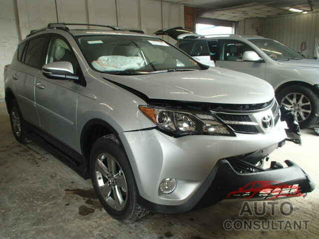 TOYOTA RAV4 2015 - JTMRFREV5FD123194