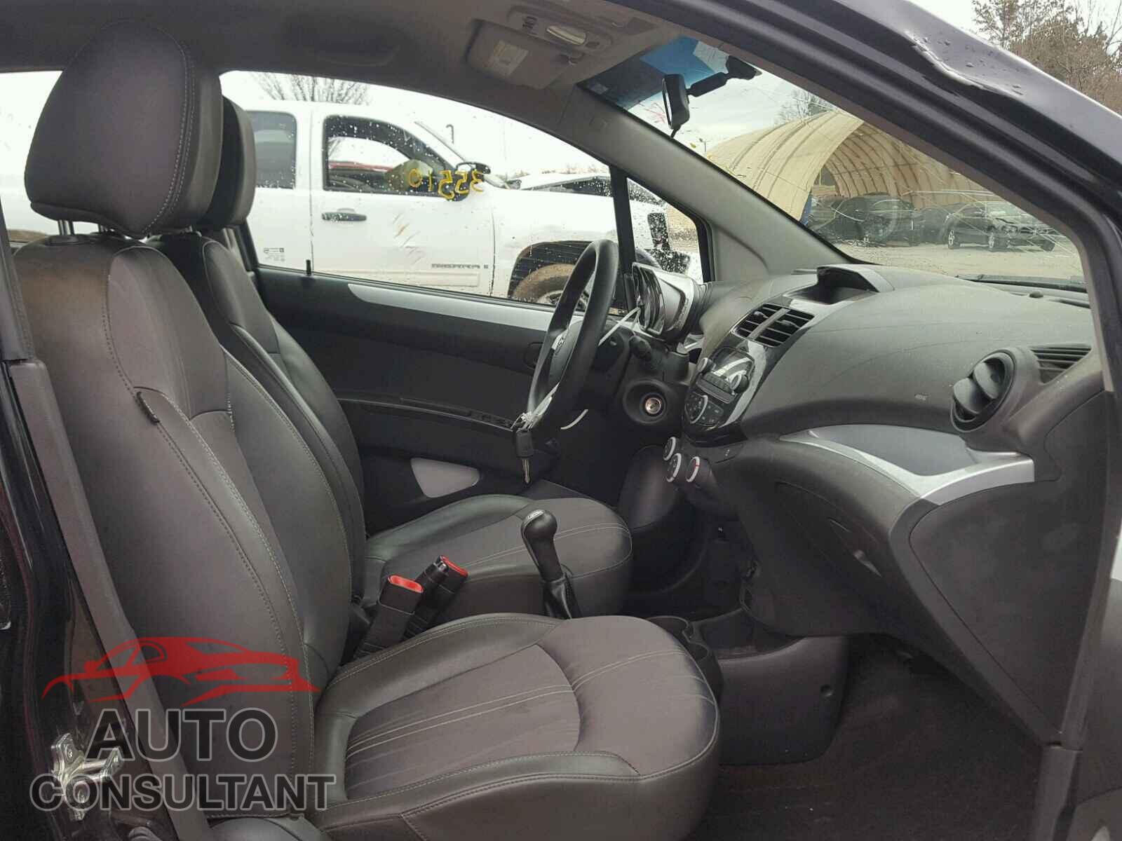 CHEVROLET SPARK 2015 - KL8CA6S94FC765088