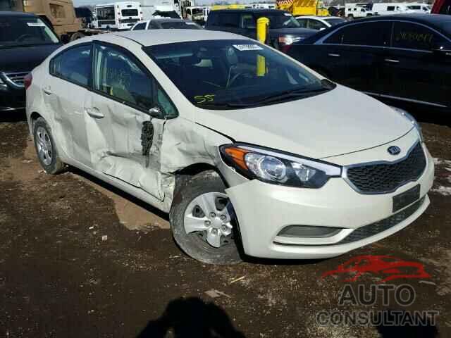 KIA FORTE 2015 - KNAFK4A67F5338339