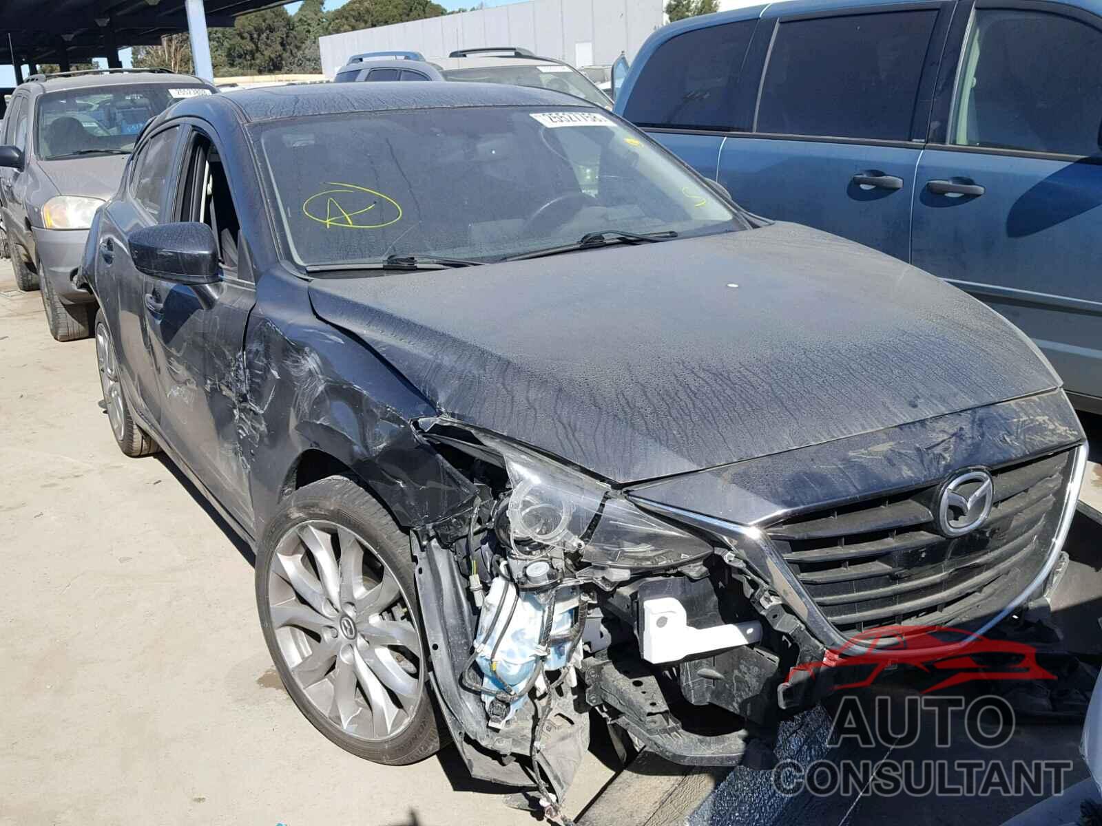 MAZDA 3 2015 - JM1BM1M30F1256360