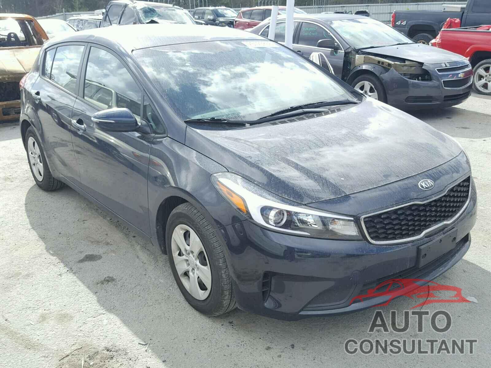 KIA FORTE 2017 - KNAFK5A88H5713696