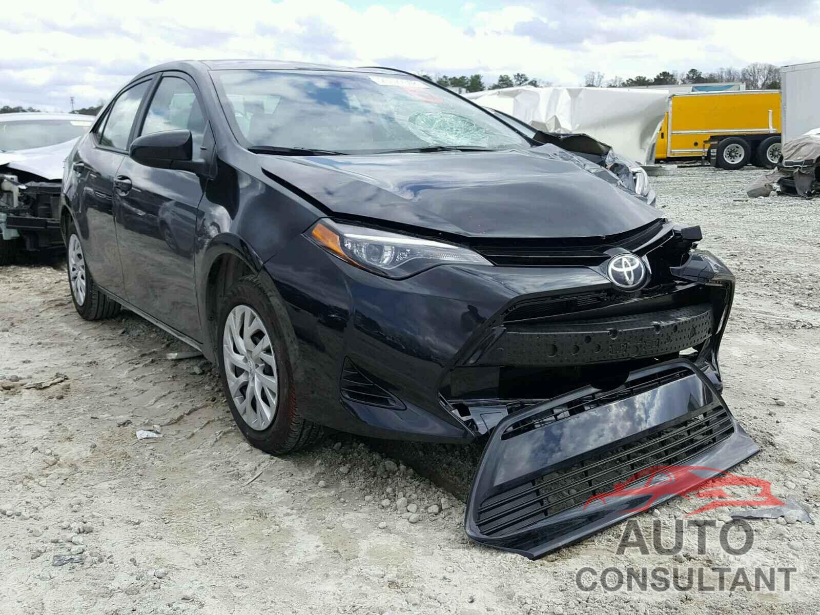 TOYOTA COROLLA 2018 - 5YFBURHE3JP767575