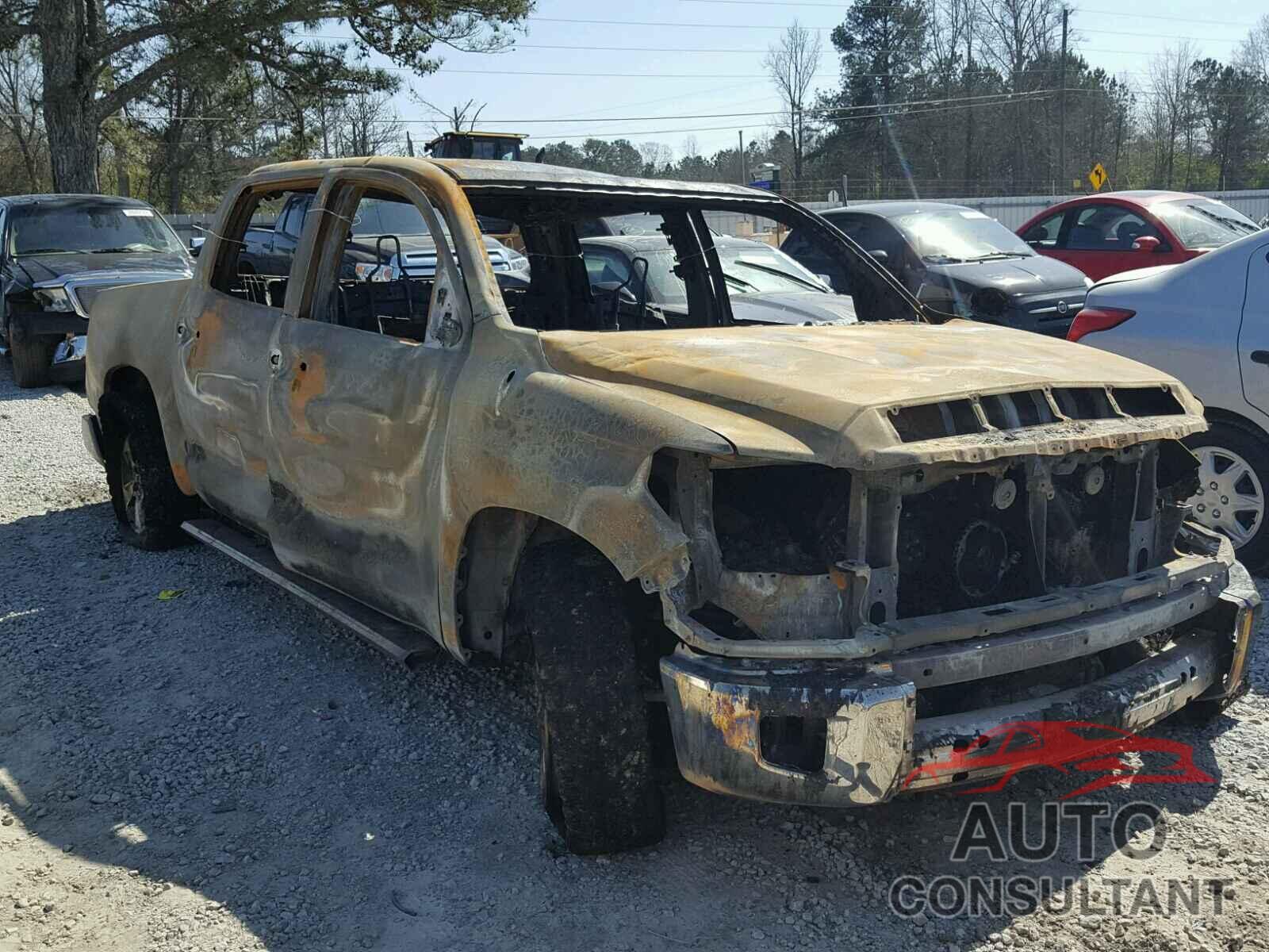 TOYOTA TUNDRA 2017 - 5TFDW5F15HX591930