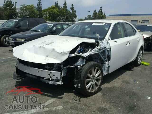 LEXUS IS250 2015 - JTHBF1D22F5044326