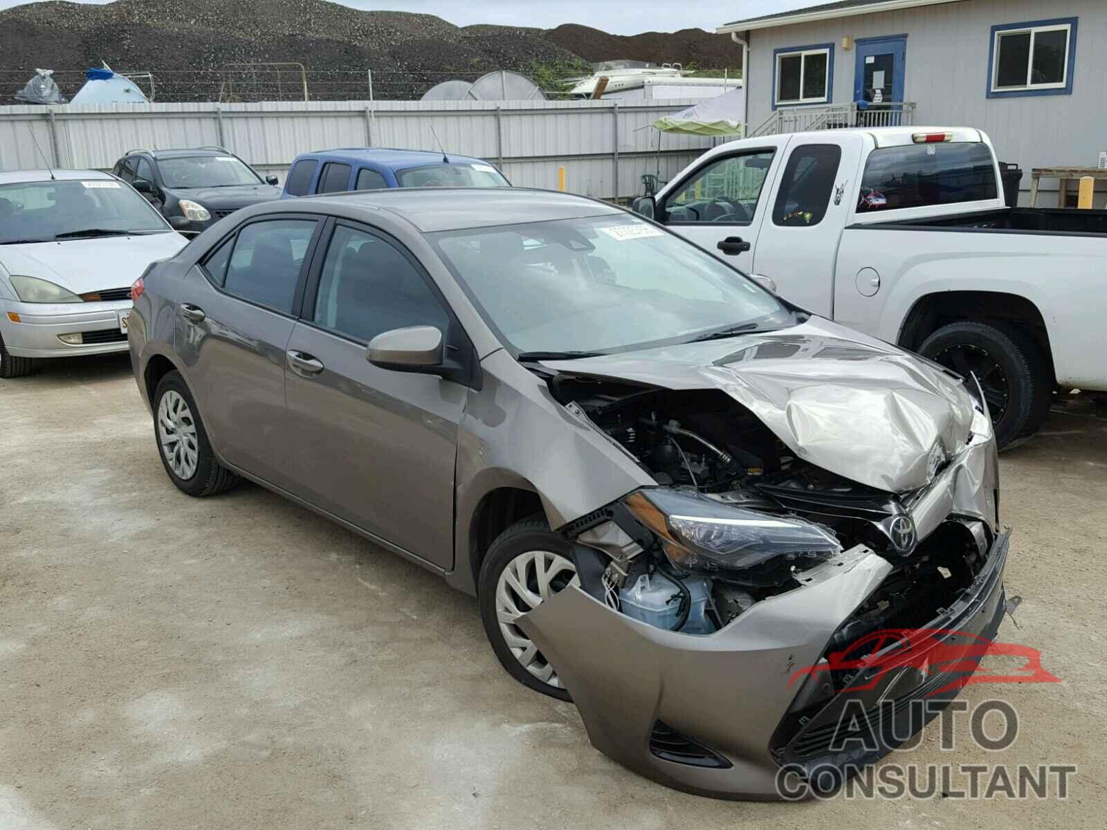 TOYOTA COROLLA 2017 - 5YFBURHE6HP590899